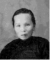 Black and white photo of Thue Loon Jiu, 1949